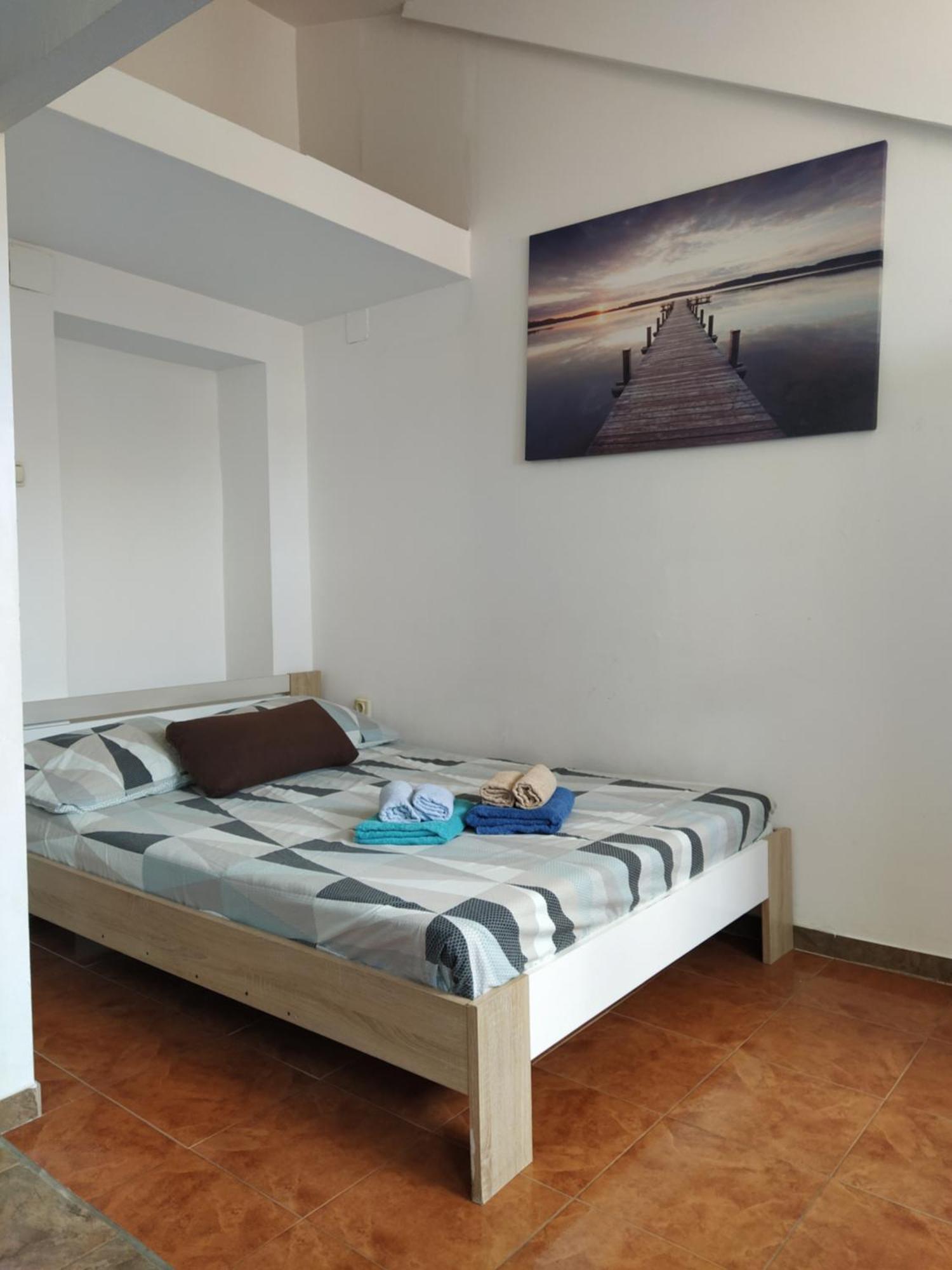 Dejan Apartment 2-Top Centar-Old Town Studio Pula Room photo